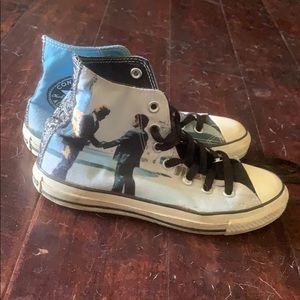Ltd Edition Pink Floyd Converse